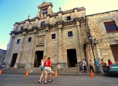 tour di santo domingo