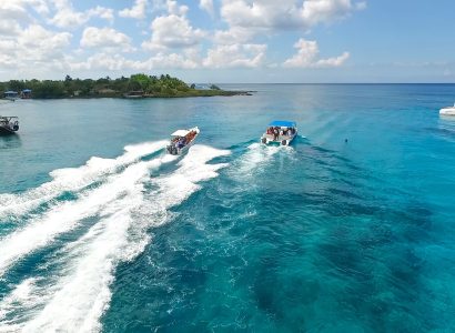 Isola-Saona-Isola-Saona-Tour-Escursioni-Gita-di-un-giorno-in-motoscafo-in-catamarano-9.jpg